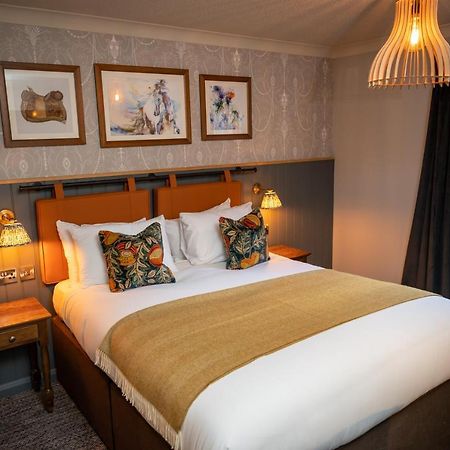 Ely Hotel By Chef & Brewer Collection Camberley Dış mekan fotoğraf