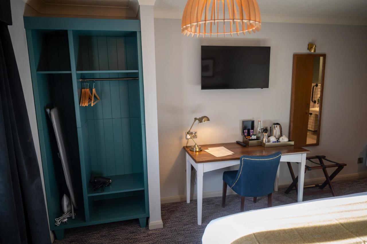 Ely Hotel By Chef & Brewer Collection Camberley Dış mekan fotoğraf