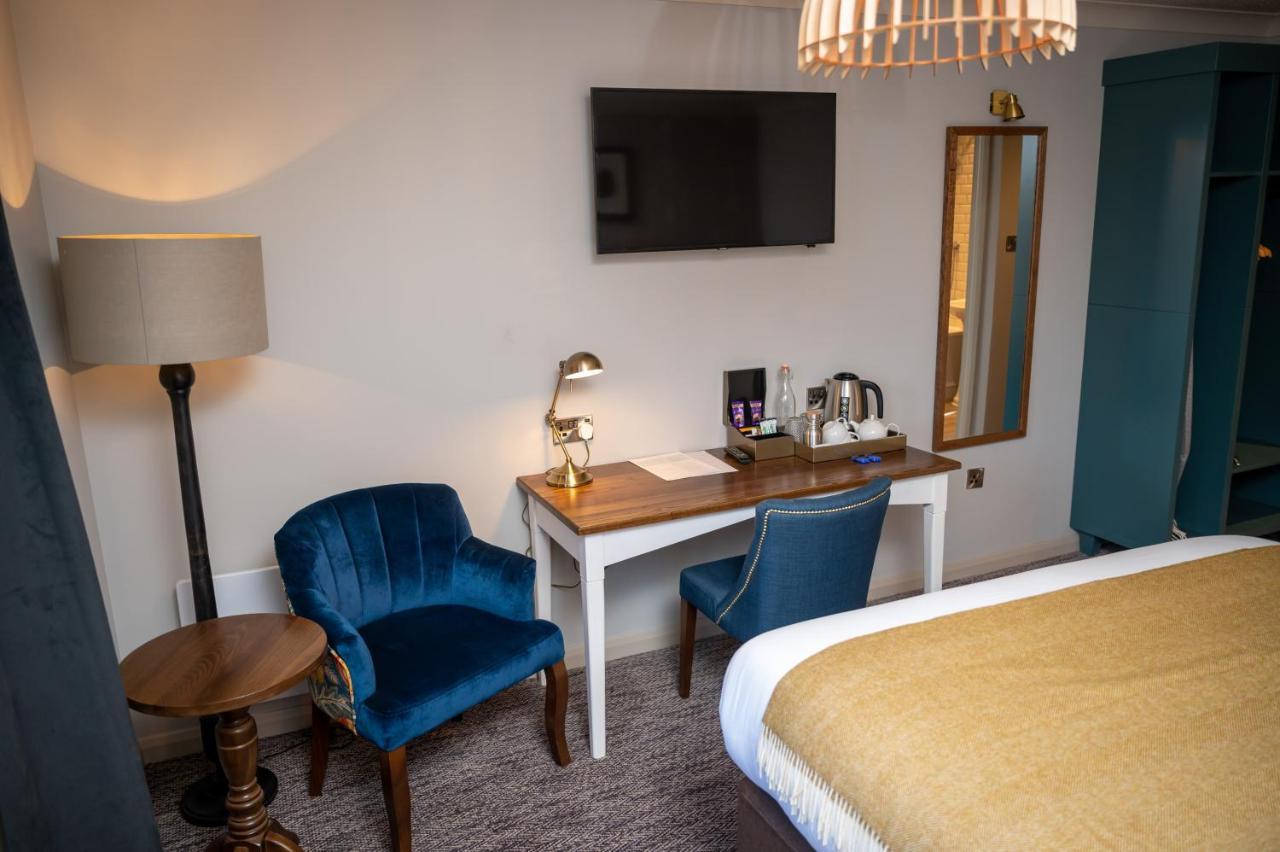 Ely Hotel By Chef & Brewer Collection Camberley Dış mekan fotoğraf