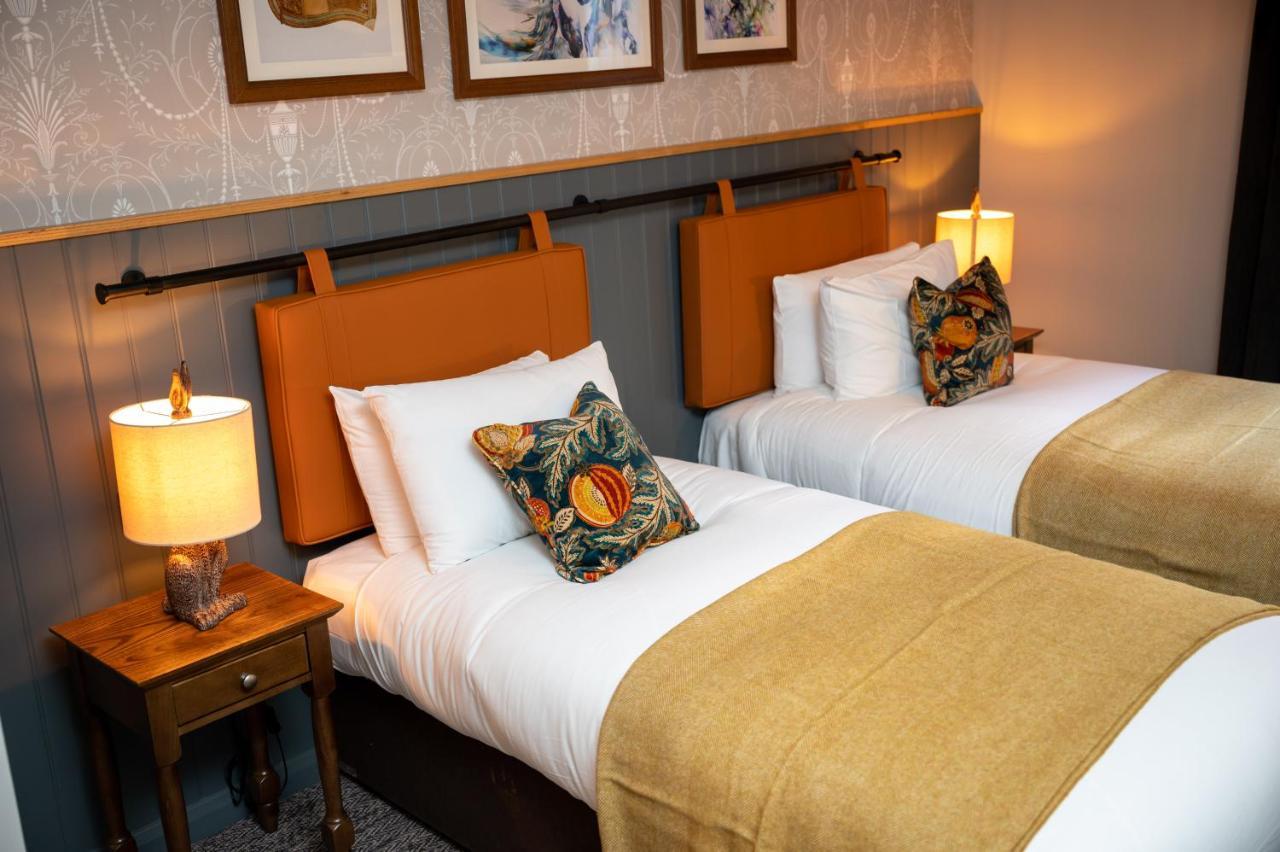 Ely Hotel By Chef & Brewer Collection Camberley Dış mekan fotoğraf