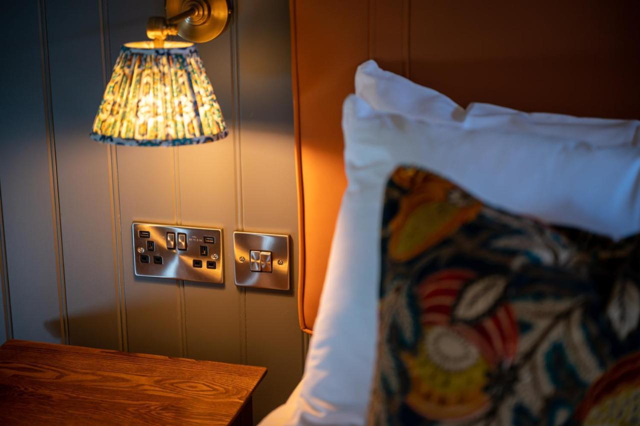Ely Hotel By Chef & Brewer Collection Camberley Dış mekan fotoğraf