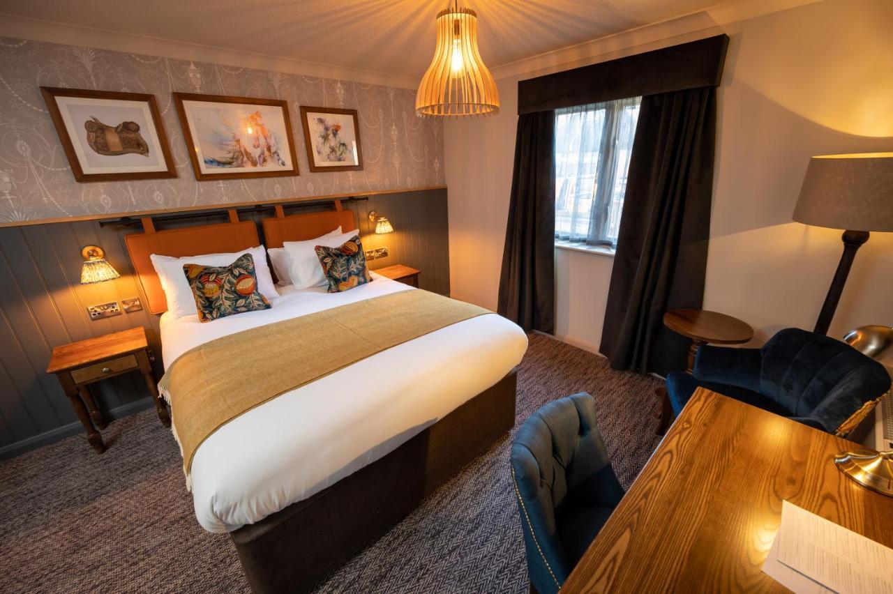 Ely Hotel By Chef & Brewer Collection Camberley Dış mekan fotoğraf